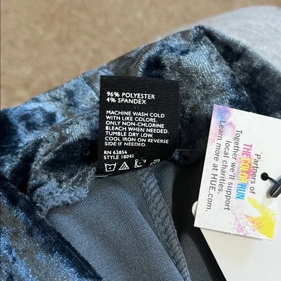 HUE Slate Blue Crushed Velvet Leggings Large NWT - Picture 8 of 8